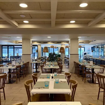 فندق Rosamar Es Blau 4*s - Adults Only 4*