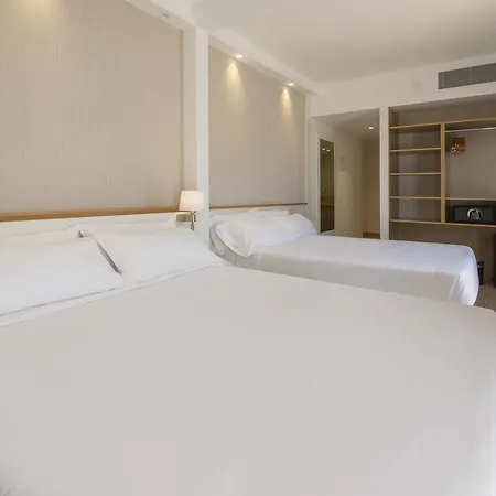 Отель Rosamar Es Blau - Adults Only +21